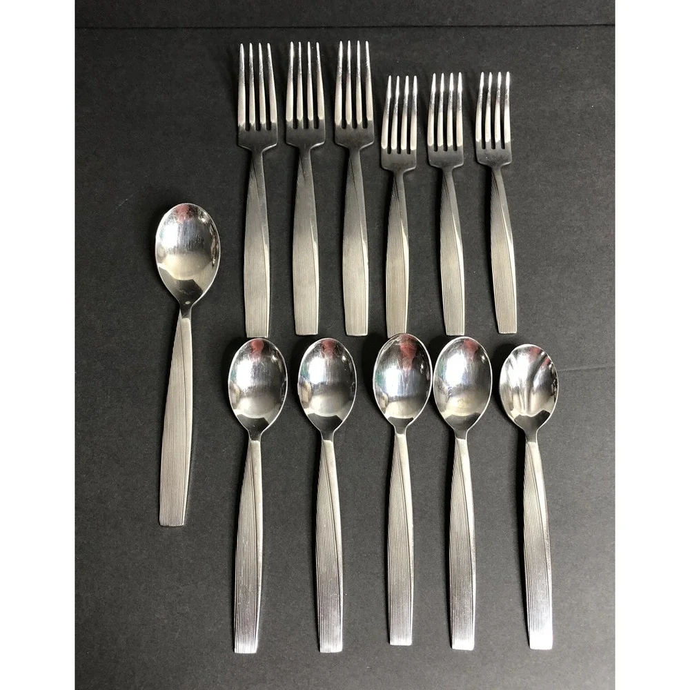 Michael Lloyd MLL5 Stainless Glossy Ridges Fork Spoon Knife Set of 12 Pieces